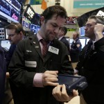 Phony tweet ignites a plunge in stocks [Hutchinson News, The (KS)]